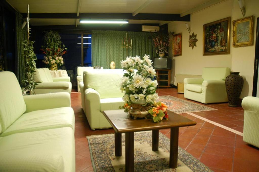 Flowers Hotel Montecatini Terme