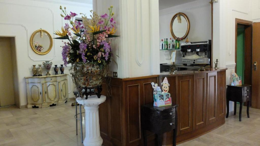 Flowers Hotel Montecatini Terme